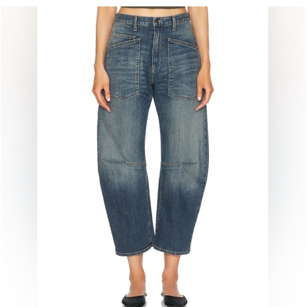 Nili Lotan shon Jean size 26 classic wash barrel crop.